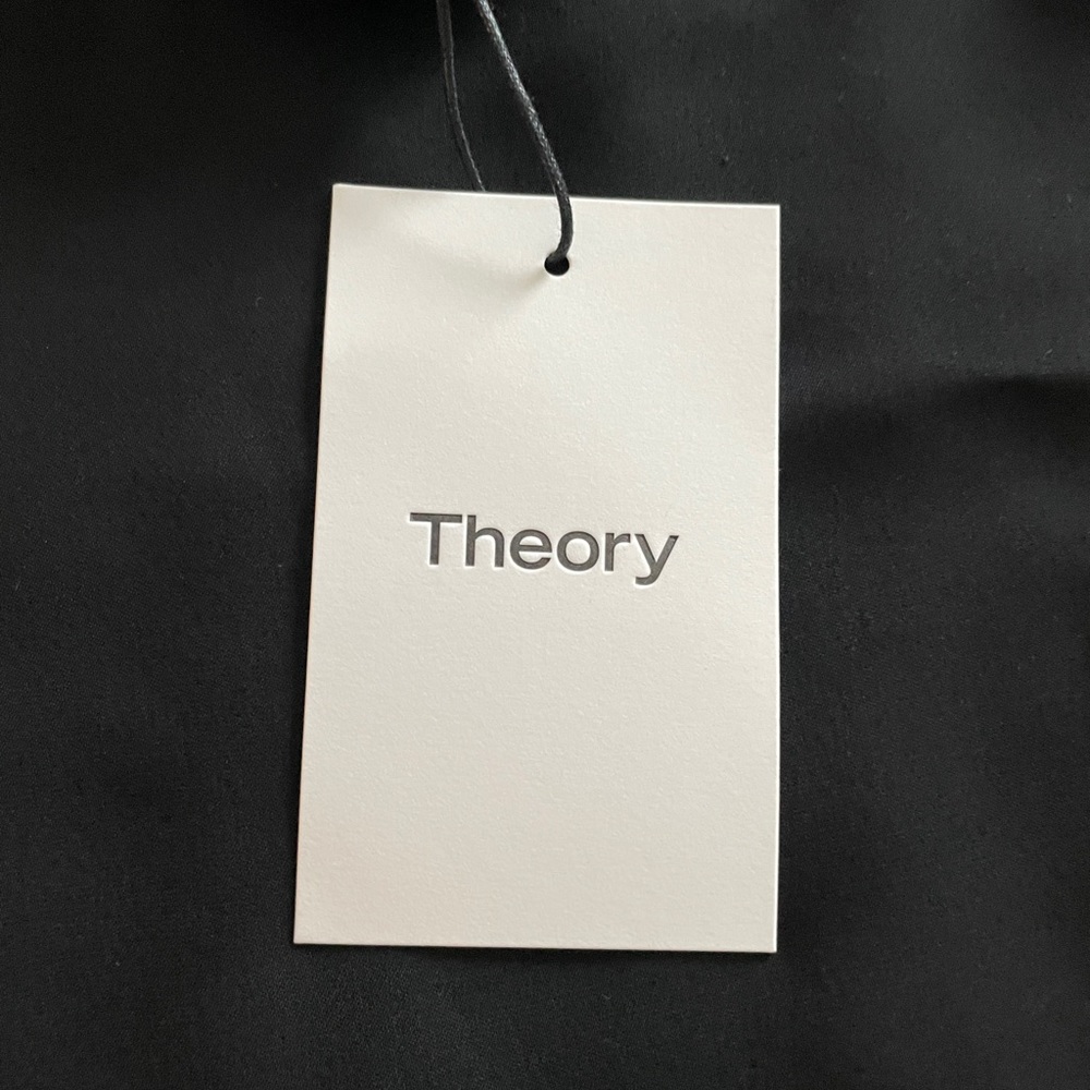 THEORY - sleeveless roll neck top NWT - Picture 4 of 8